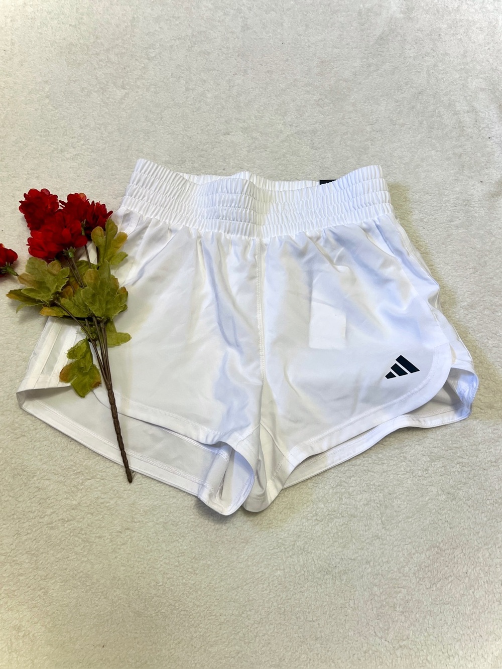 Adidas NWT White High Rise Pacer 3" Short - XS (25")
